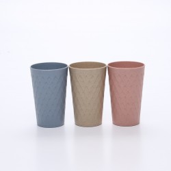 Crossover Pattern Drinking Cup
